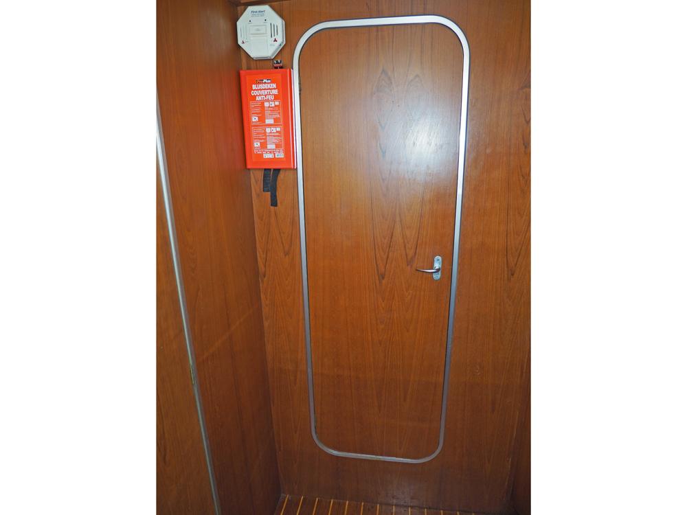 Fore ship, Accommodation